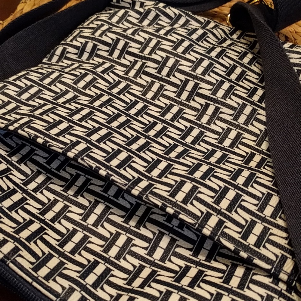 Logo swing bag - Picture 3 of 3